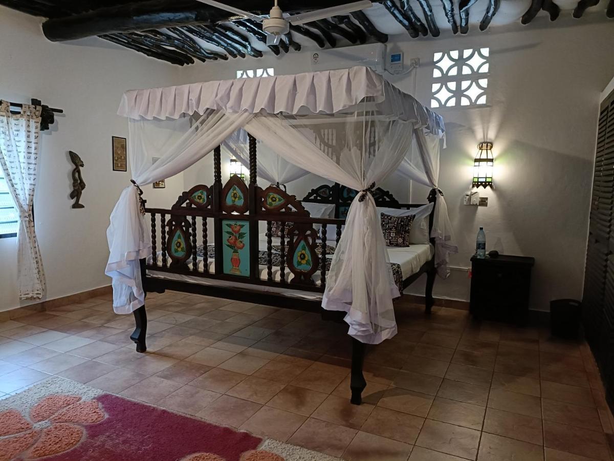 Tichi Villas - Diani Beach Εξωτερικό φωτογραφία
