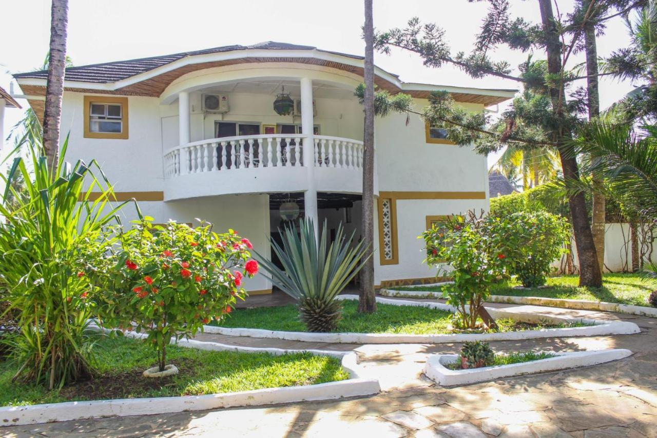 Tichi Villas - Diani Beach Εξωτερικό φωτογραφία